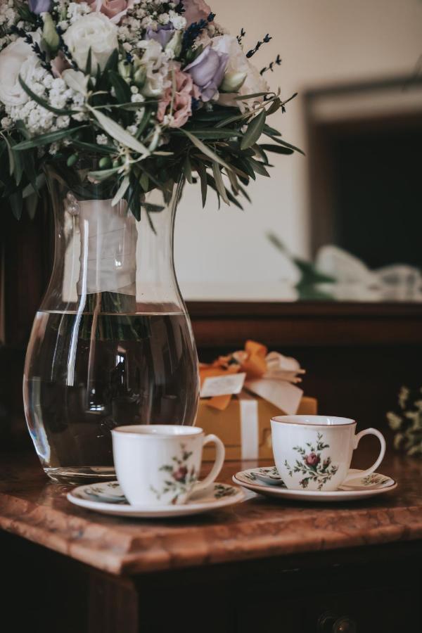Bed and Breakfast Palazzo Palitti Roio Zewnętrze zdjęcie