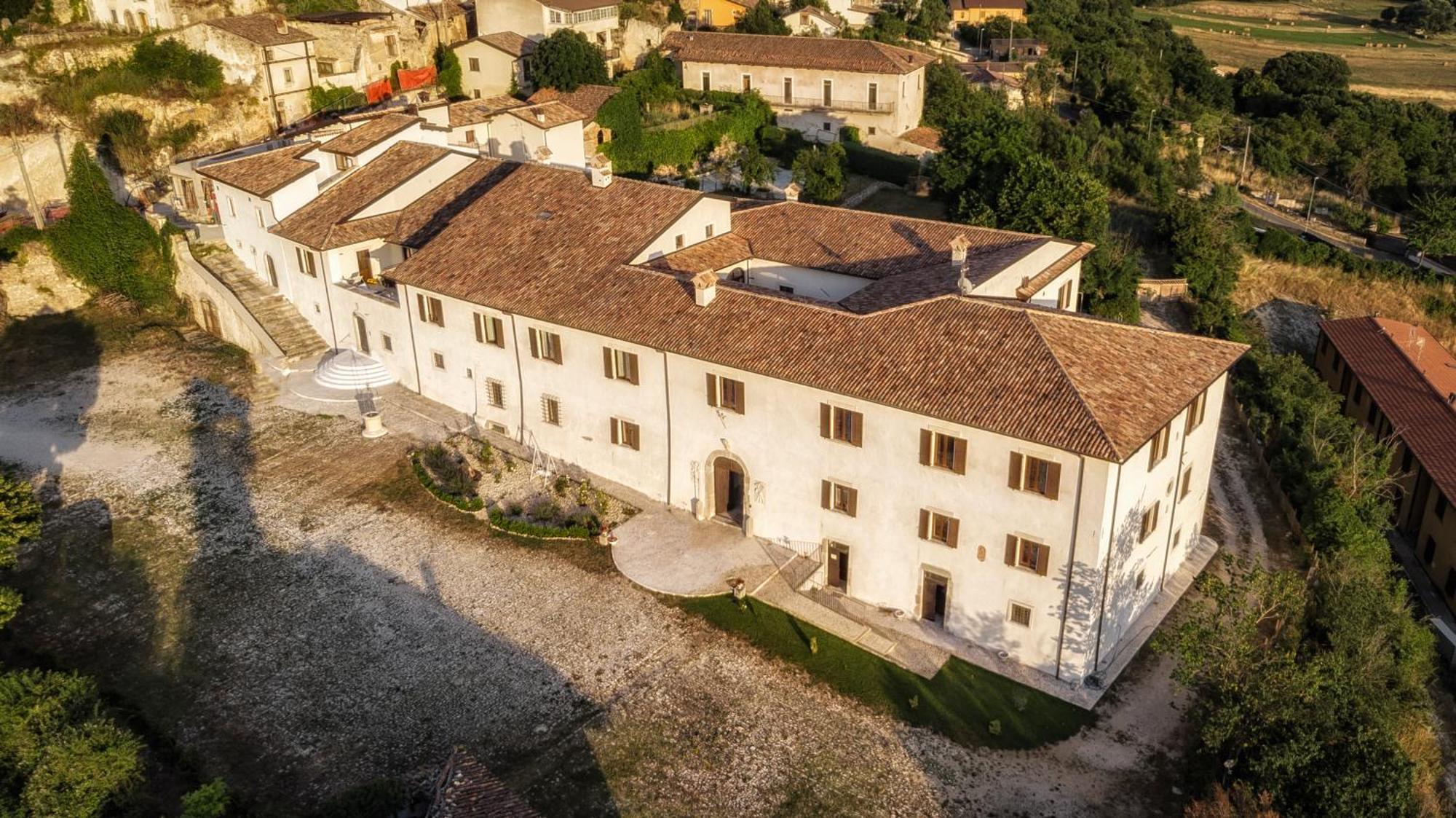 Bed and Breakfast Palazzo Palitti Roio Zewnętrze zdjęcie
